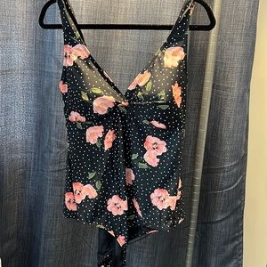 Torrid Black Floral Polka Dot Tie Front Wireless 1 Pc Swimsuit